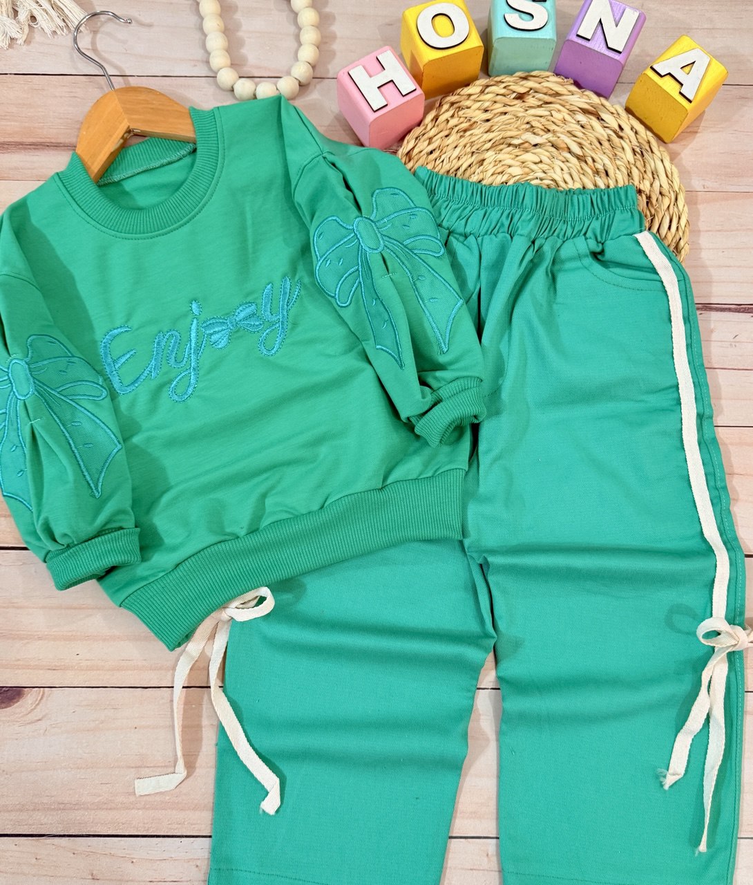 عکس محصول بلوز شلوار کتان آستین گلدوزی - شماره 4