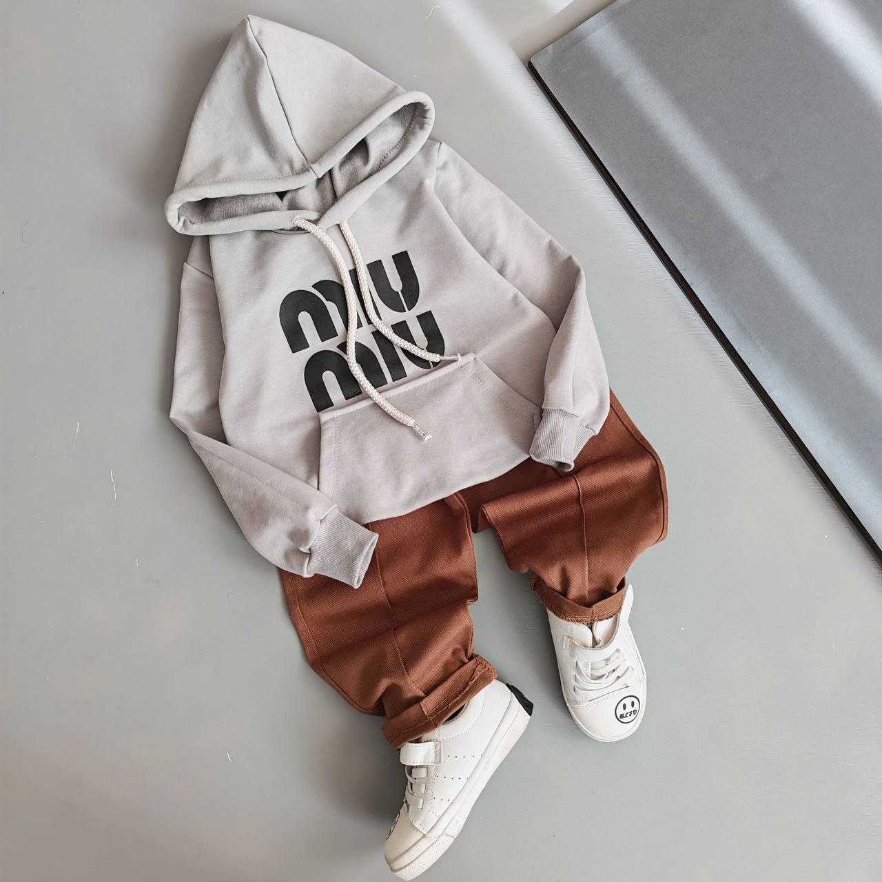 عکس محصول هودی شلوار miu miu - شماره 4