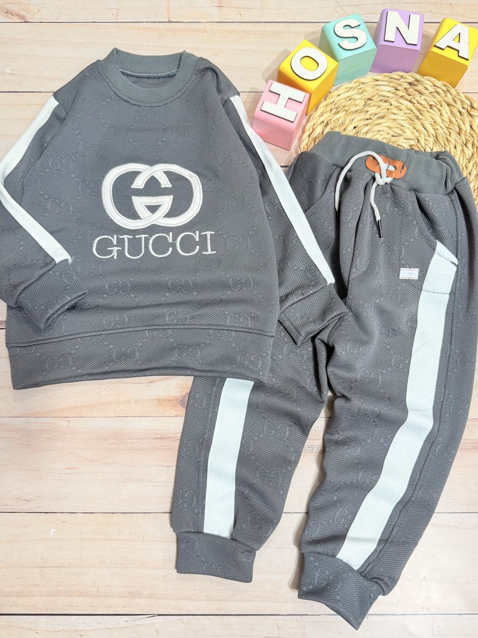 عکس محصول ست بلوز شلوار گوچی ژکارد - شماره 4
