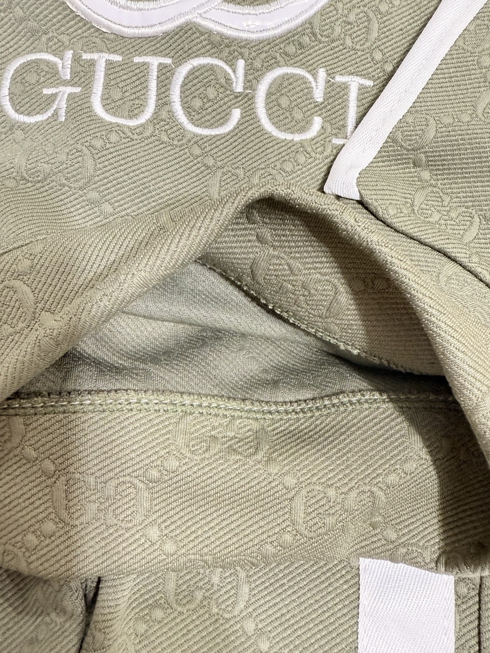 عکس محصول ست بلوز شلوار گوچی ژکارد - شماره 8