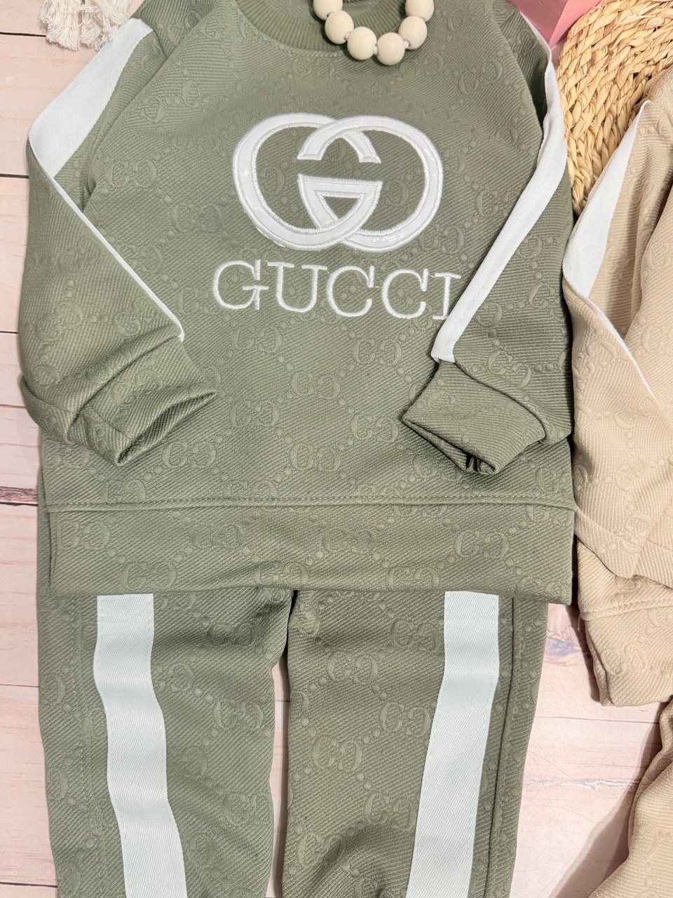 عکس محصول ست بلوز شلوار گوچی ژکارد - شماره 7