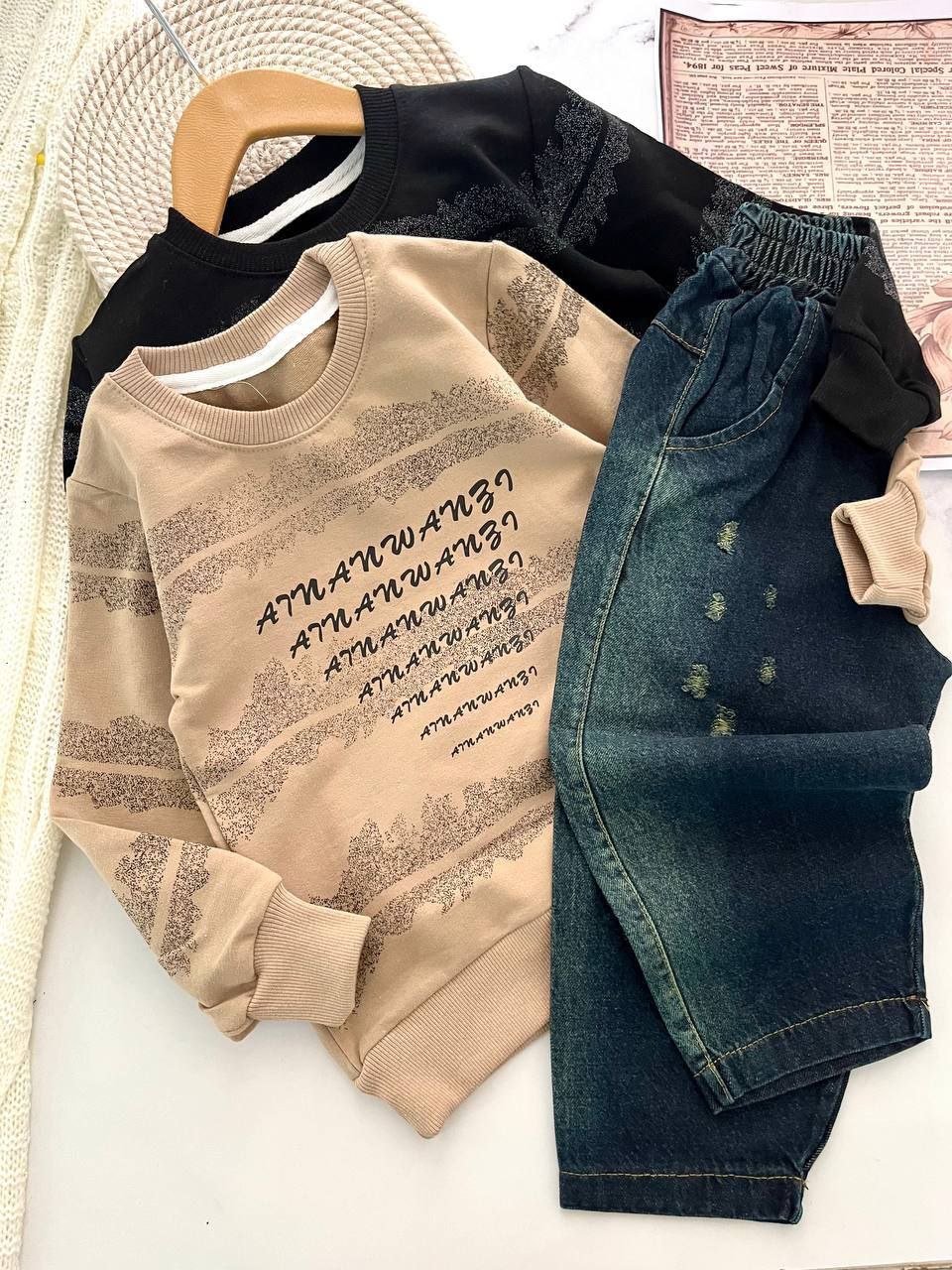 عکس محصول ست بلوز + شلوار لی لاتین - شماره 1