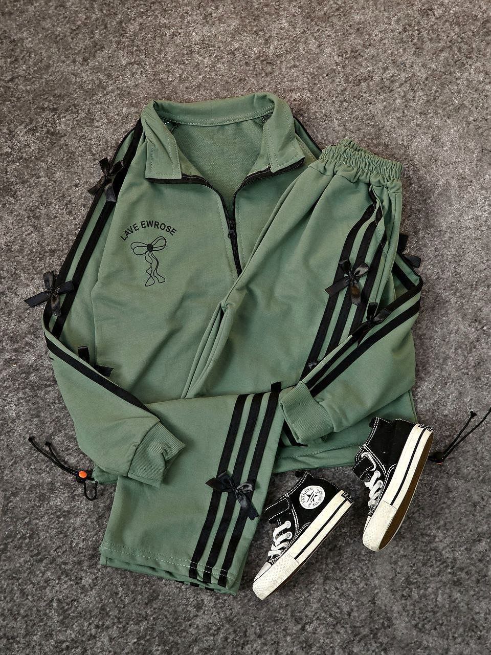 عکس محصول ست سویشرت و شلوار دخترانه laveewrose - شماره 7