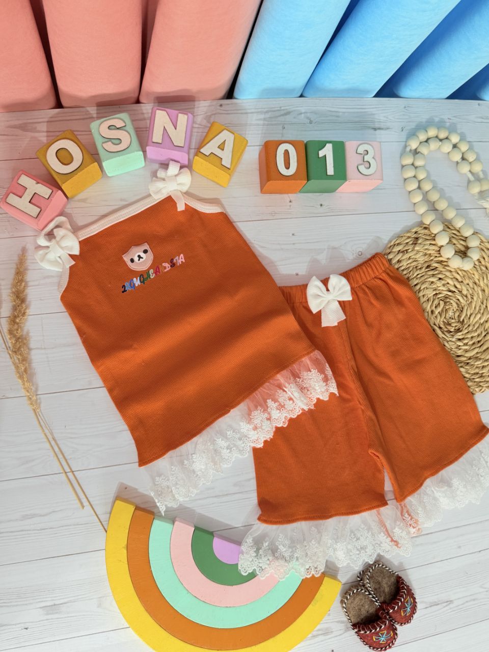 عکس محصول تاپ و شلوارک گیپور دار - شماره 2