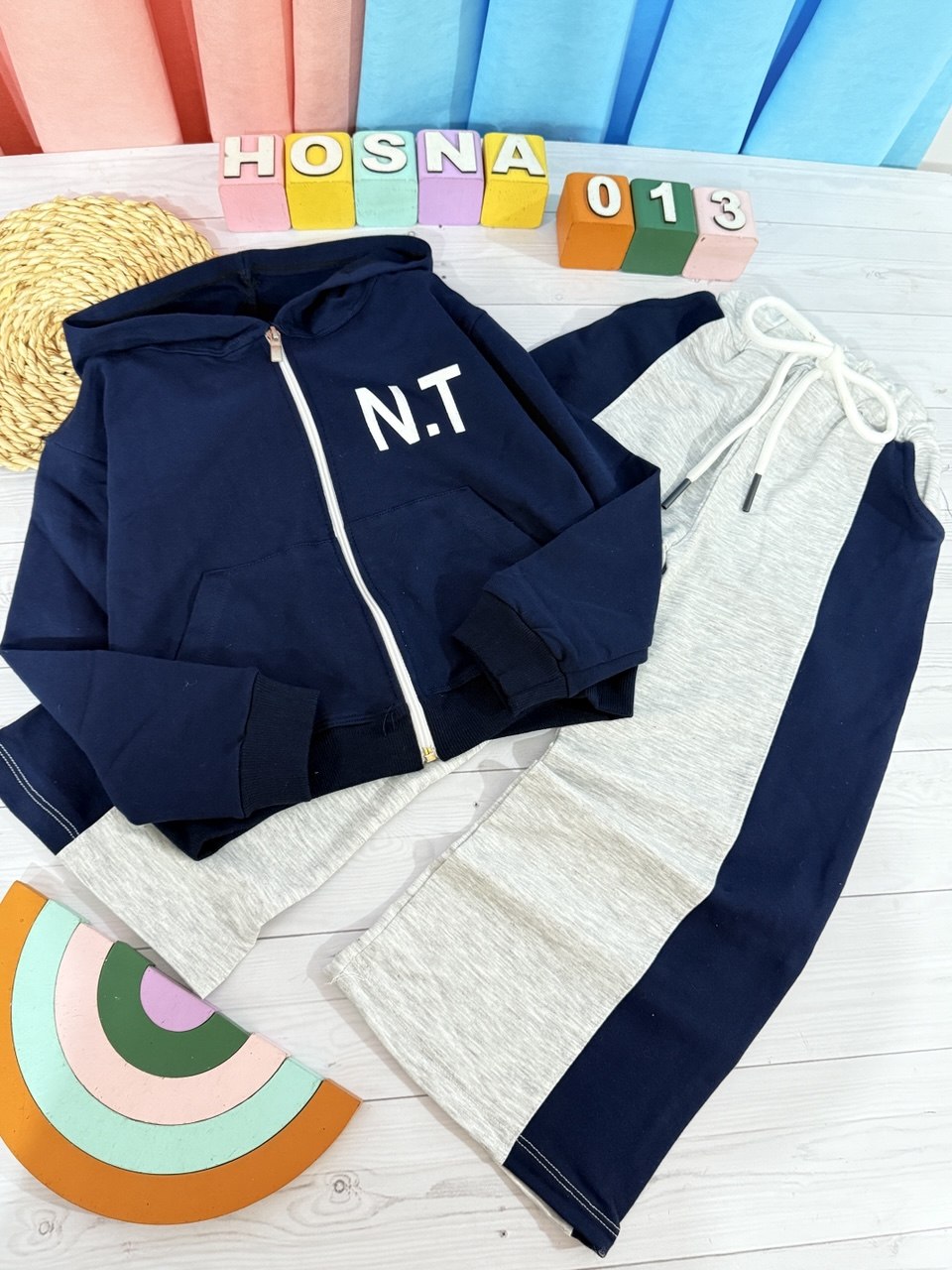 عکس محصول سویشرت و شلوار N.T - شماره 3