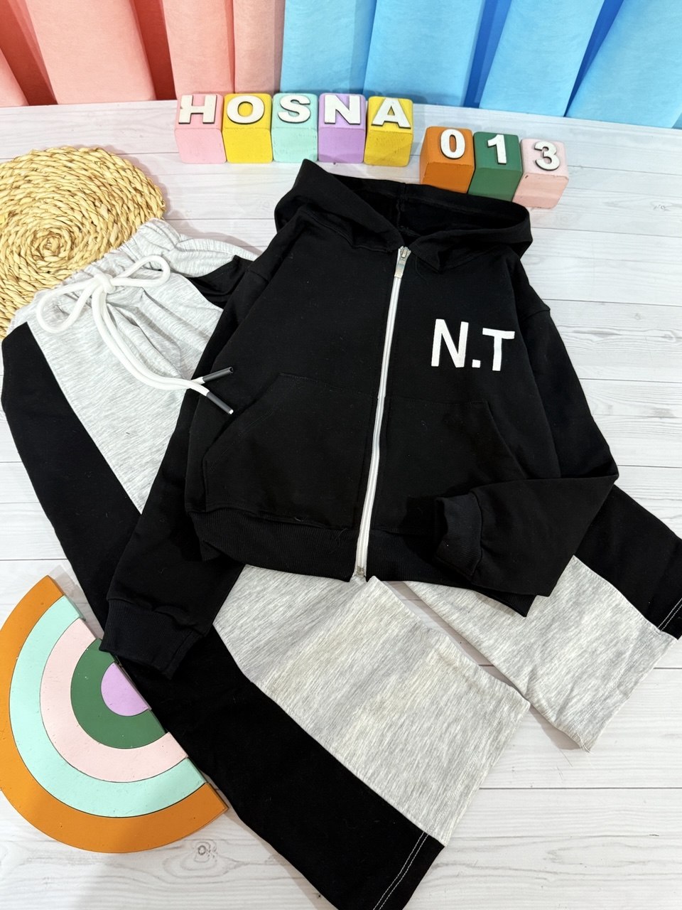 عکس محصول سویشرت و شلوار N.T - شماره 1
