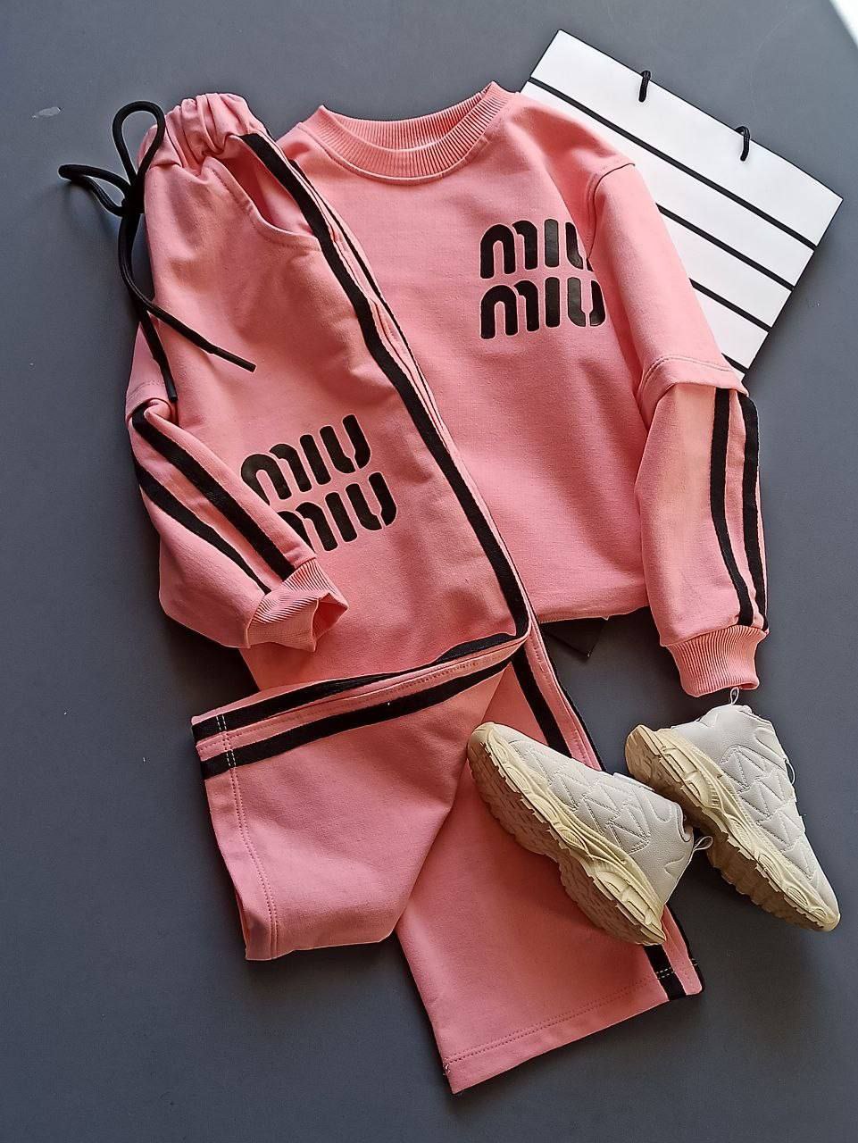عکس محصول ست بلوز با شلوار miu miu  آستین دو خط - شماره 7