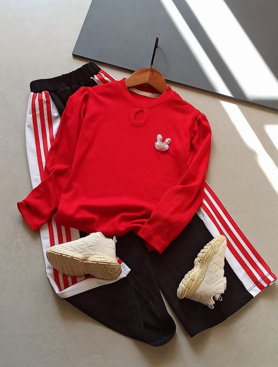 عکس محصول ست فانریب با شلوار سه خط - شماره 4