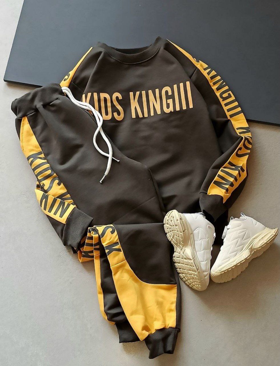 عکس محصول بلوز شلوار kids King - شماره 4
